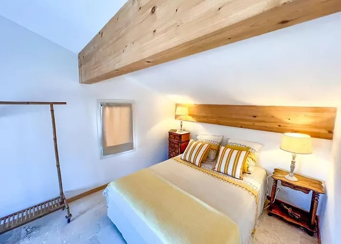 Mas De Charme à 8kms D'uzes Villa *